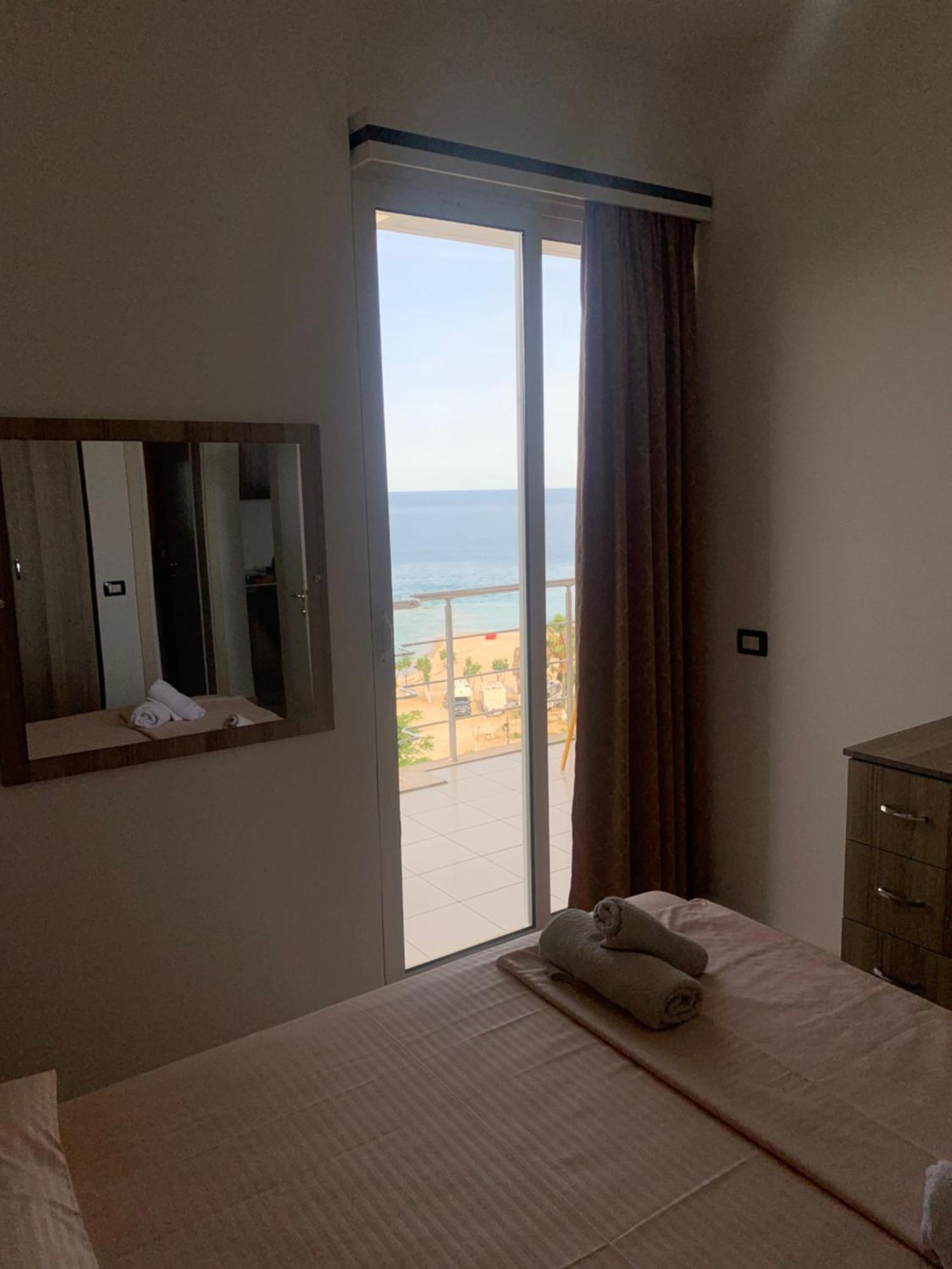 Adriatik Apartaments Saranda Extérieur photo